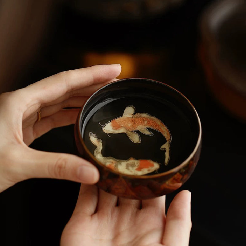 Master He Fusen Gilt Lacquer Tea Cup | Handcrafted Koi Fish Design 140ml