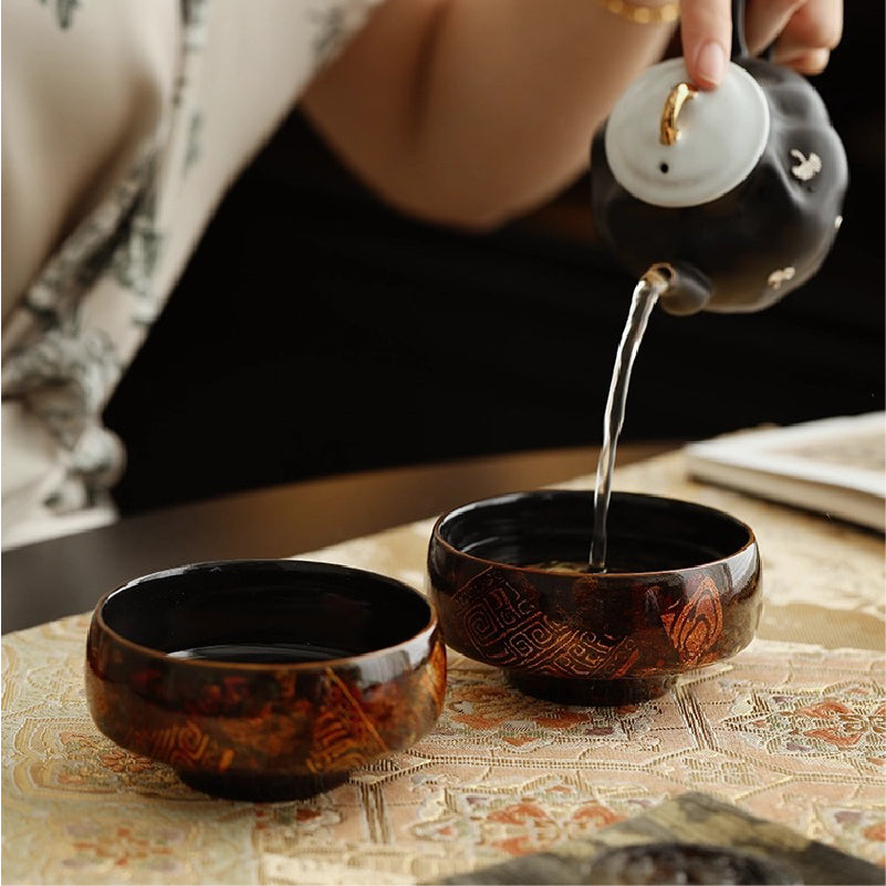 Master He Fusen Gilt Lacquer Tea Cup | Handcrafted Koi Fish Design 140ml