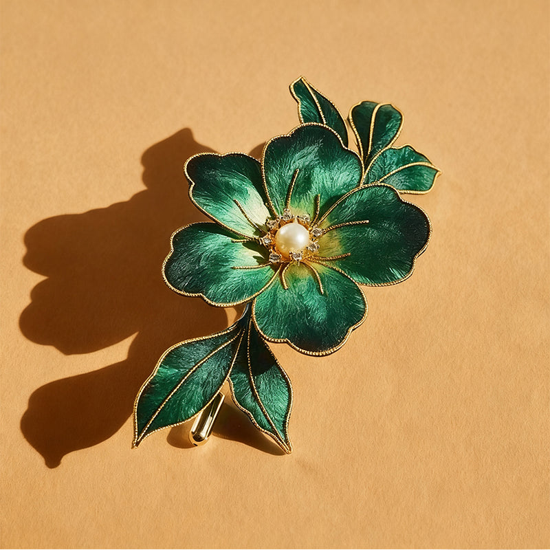 Handmade Ronghua Emerald Green Flower Brooch